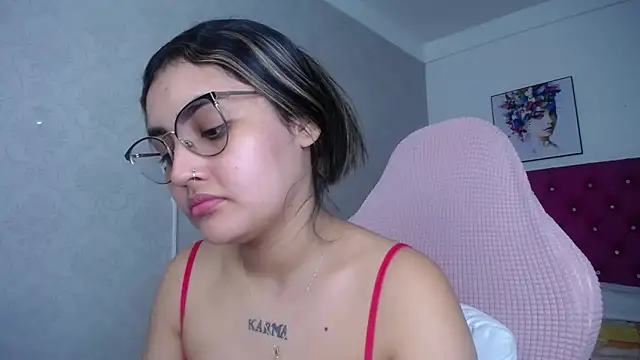 Snapshot of antonella_sweetlittle chatting on 05-24-26, 01:38 antonella sweetlittle online show from 05-24-26, 01:38