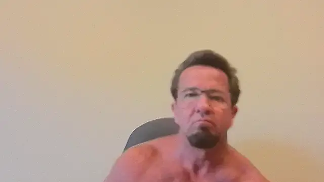 sluttydylan online show from 11-20-25, 09:36