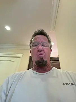 sluttydylan online show from 06-26-26, 09:52