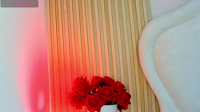 Violettbloss online show from 09-16-25, 03:18