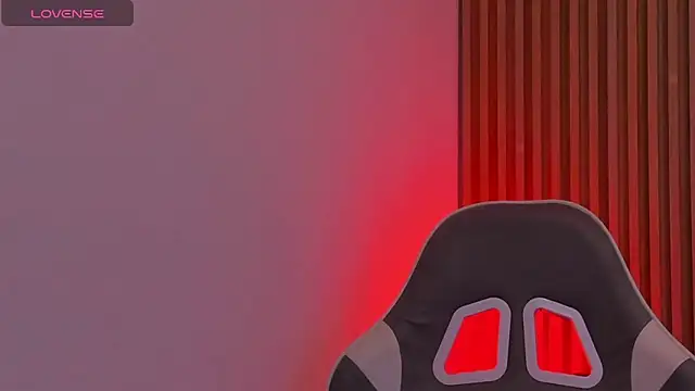 Violettbloss online show from 09-17-25, 03:08