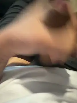 oscar85379 online show from 01-08-26, 12:24