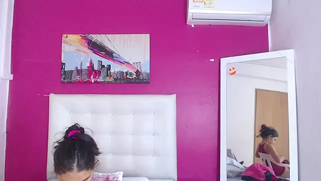 Snapshot of nextdoor_fantasy1 chatting on 09-09-25, 03:28 nextdoor fantasy1 online show from 09-09-25, 03:28