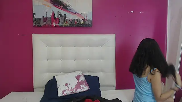 Snapshot of nextdoor_fantasy1 chatting on 12-15-25, 08:46 nextdoor fantasy1 online show from 12-15-25, 08:46