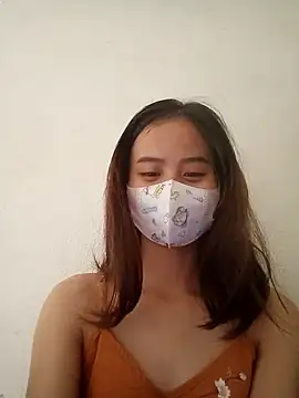 Snapshot of Nobita2z chatting on 12-18-24, 06:43 Nobita2z online show from 12-18-24, 06:43