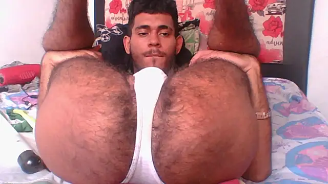 Snapshot of MaximoSualteza777 chatting on 02-19-25, 07:38 MaximoSualteza777 online show from 02-19-25, 07:38