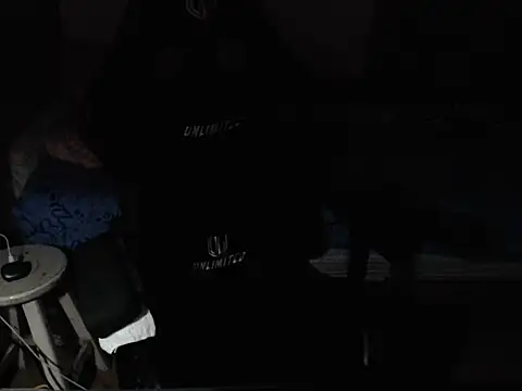 Snapshot of thealfawolf01 chatting on 07-11-26, 09:01 thealfawolf01 online show from 07-11-26, 09:01