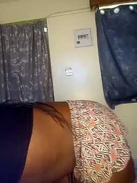 Snapshot of Layla_Amish1 chatting on 01-16-25, 12:20 Layla Amish1 online show from 01-16-25, 12:20