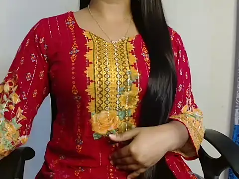 Snapshot of Unlucky-flowers chatting on 03-16-25, 05:58 Unlucky-flowers online show from 03-16-25, 05:58