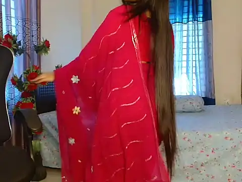 Snapshot of Unlucky-flowers chatting on 11-19-25, 07:19 Unlucky-flowers online show from 11-19-25, 07:19