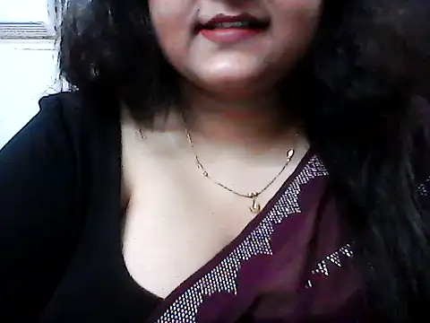 Snapshot of smile_pretty chatting on 04-23-26, 04:42 smile pretty online show from 04-23-26, 04:42