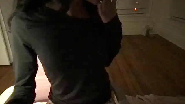 Snapshot of loveofbea chatting on 02-10-26, 11:36 loveofbea online show from 02-10-26, 11:36