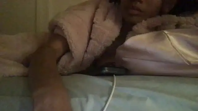 Snapshot of loveofbea chatting on 03-02-26, 08:43 loveofbea online show from 03-02-26, 08:43