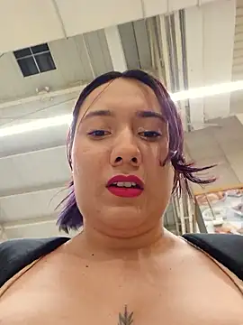 Snapshot of Blushing_Katy chatting on 03-22-26, 12:03 Blushing Katy online show from 03-22-26, 12:03