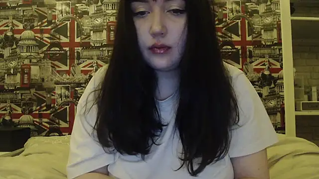 Lynylou online show from 02-17-26, 03:14