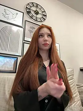 JudyWalkerr online show from 03-16-25, 05:07