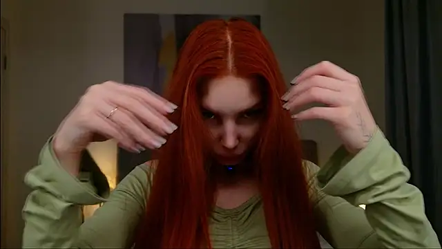 JudyWalkerr online show from 11-13-25, 02:21