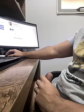 Snapshot of brazilsp chatting on 03-03-26, 12:33 brazilsp online show from 03-03-26, 12:33