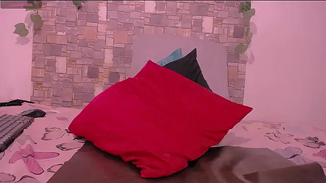 CrazyRousex online show from 01-29-25, 05:24