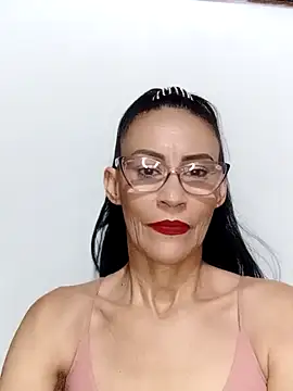 Snapshot of BarbaraMature chatting on 01-29-25, 04:19 BarbaraMature online show from 01-29-25, 04:19