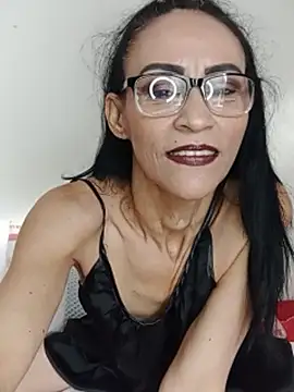 Snapshot of BarbaraMature chatting on 07-18-26, 01:26 BarbaraMature online show from 07-18-26, 01:26