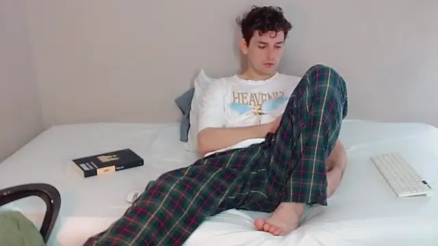 Elio555 online show from 01-05-25, 04:48