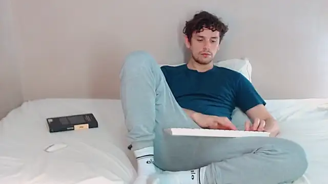 Elio555 online show from 02-16-25, 12:52