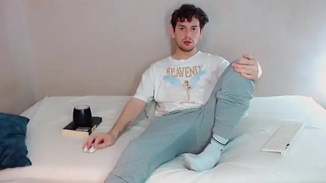 Elio555 online show from 03-17-25, 11:54