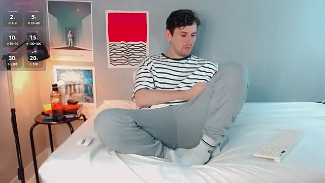 Elio555 online show from 12-19-25, 09:00