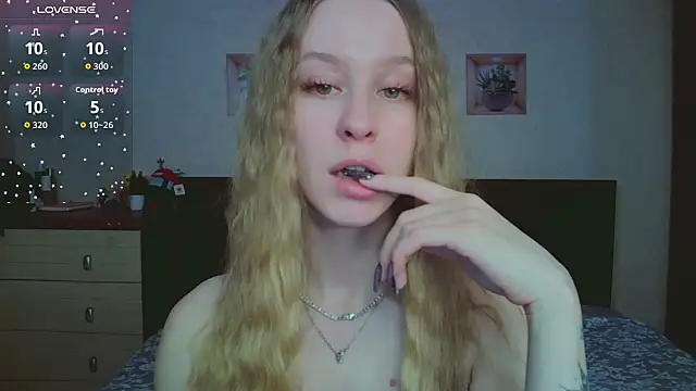 Lily  Devil online show from 02-26-26, 12:37