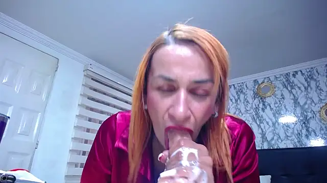 Snapshot of NICOL-JARAMILLO chatting on 02-05-25, 10:44 NICOL-JARAMILLO online show from 02-05-25, 10:44