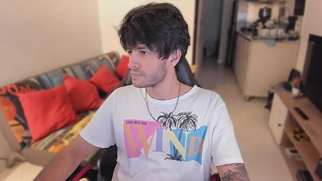 Snapshot of justin_stark7 chatting on 10-18-25, 09:48 justin stark7 online show from 10-18-25, 09:48