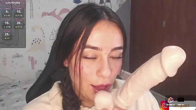 Georgina 1t online show from 02-19-25, 02:34