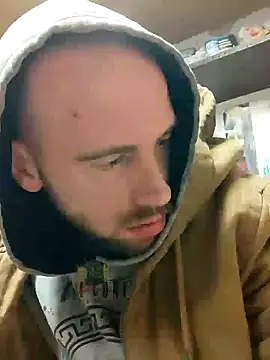 Rejtelmesest online show from 12-22-24, 10:15