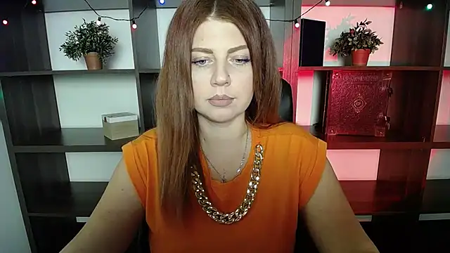 Snapshot of Lizzy_Love chatting on 02-28-25, 08:50 Lizzy Love online show from 02-28-25, 08:50