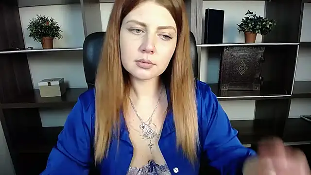 Snapshot of Lizzy_Love chatting on 03-22-25, 10:15 Lizzy Love online show from 03-22-25, 10:15