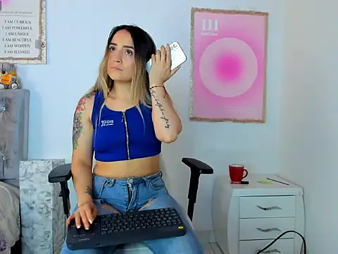 cindy love2 online show from 12-04-25, 02:04