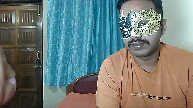 Cutehornycouples online show from 10-01-25, 05:52