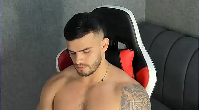 Ricardogo19 online show from 01-13-25, 04:28