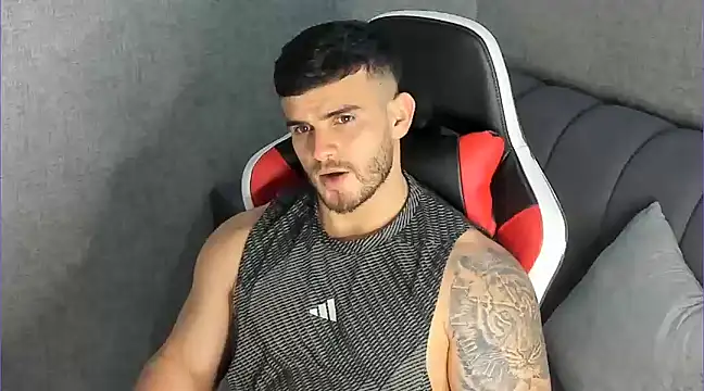 Ricardogo19 online show from 01-14-25, 02:40