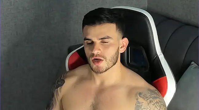 Ricardogo19 online show from 02-26-25, 02:48