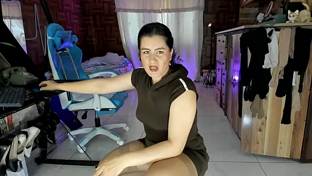 Snapshot of Cristina_Vanegas631 chatting on 07-08-26, 07:07 Cristina Vanegas631 online show from 07-08-26, 07:07