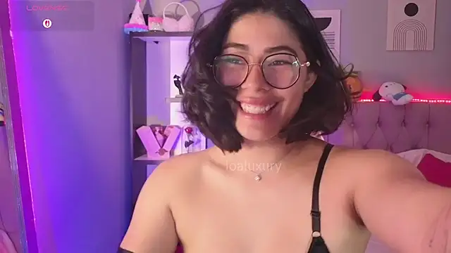 LoaLuxury online show from 04-13-26, 05:40