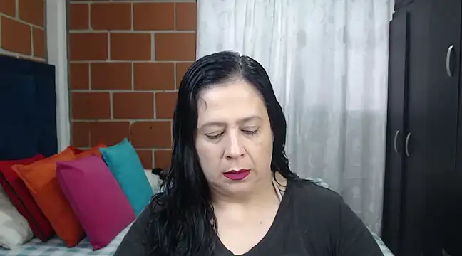 Snapshot of karlaton1977 chatting on 01-14-25, 04:08 karlaton1977 online show from 01-14-25, 04:08