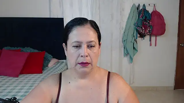 Snapshot of karlaton1977 chatting on 11-09-25, 01:31 karlaton1977 online show from 11-09-25, 01:31