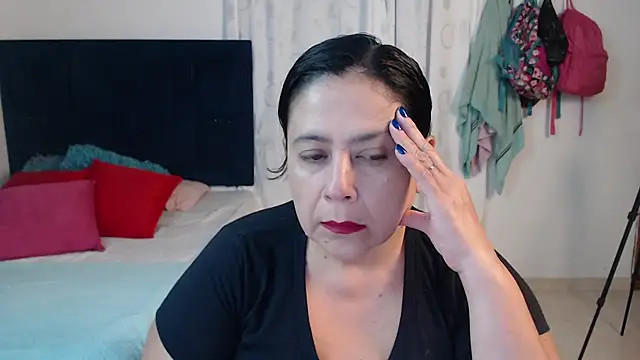 Snapshot of karlaton1977 chatting on 11-15-25, 09:32 karlaton1977 online show from 11-15-25, 09:32