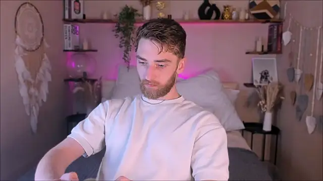 Snapshot of DexterDexx chatting on 09-22-25, 10:23 DexterDexx online show from 09-22-25, 10:23