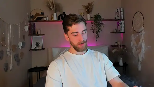 Snapshot of DexterDexx chatting on 10-13-25, 09:37 DexterDexx online show from 10-13-25, 09:37