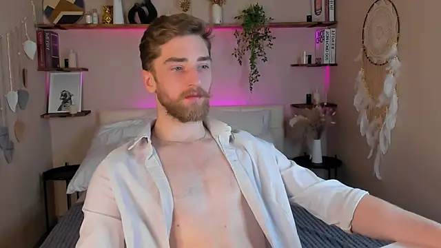 Snapshot of DexterDexx chatting on 10-17-25, 10:23 DexterDexx online show from 10-17-25, 10:23