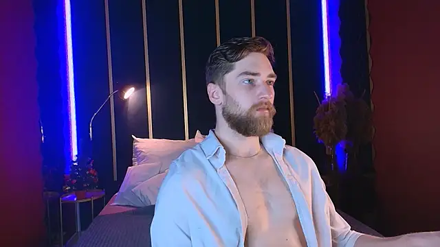 Snapshot of DexterDexx chatting on 12-15-25, 10:25 DexterDexx online show from 12-15-25, 10:25